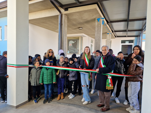 Inaugurata la nuova pista ciclo-pedonale e la nuova mensa scolastica